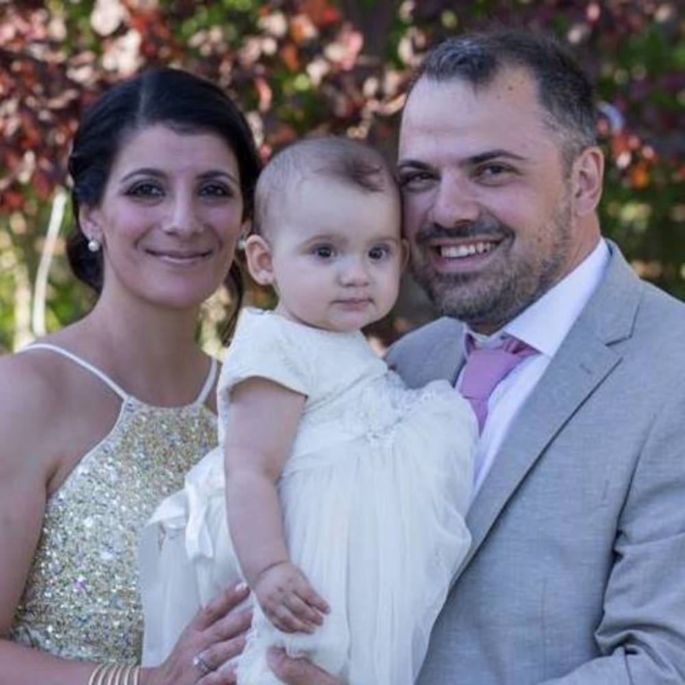 Meet your Posher, Demi